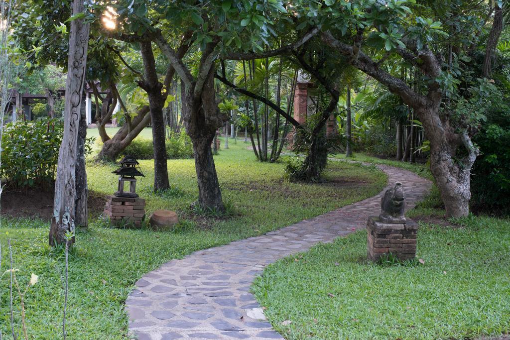 Taladya Homestay チエンマイ エクステリア 写真