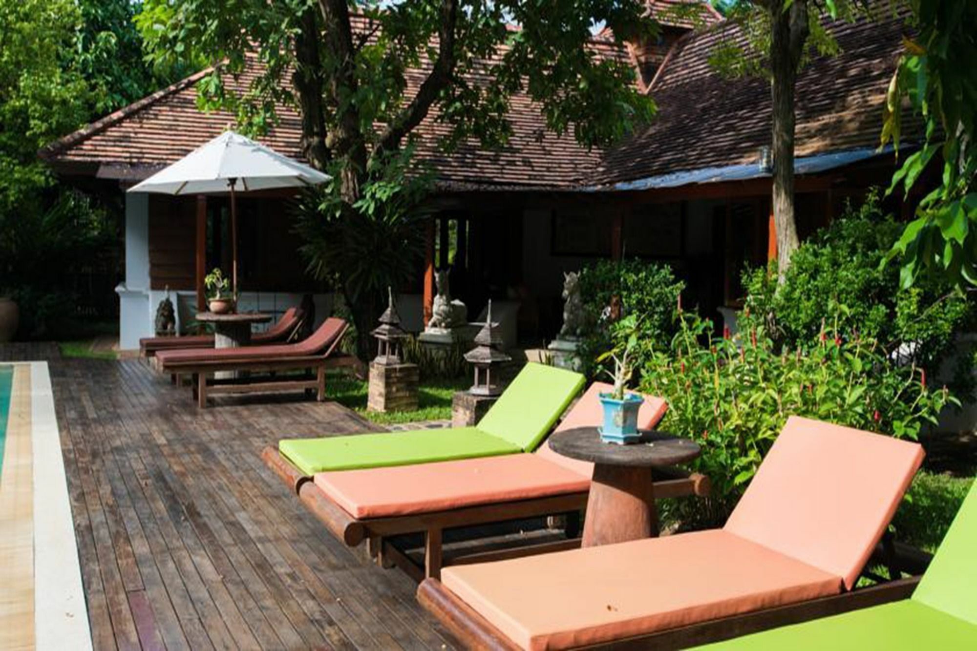 Taladya Homestay チエンマイ エクステリア 写真